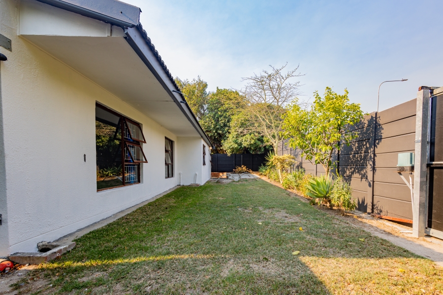 5 Bedroom Property for Sale in De Bron Western Cape